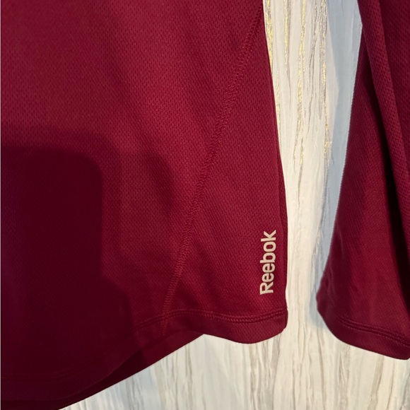 ✨REEBOK SPEEDWICK HOODIE - Picture 2 of 6